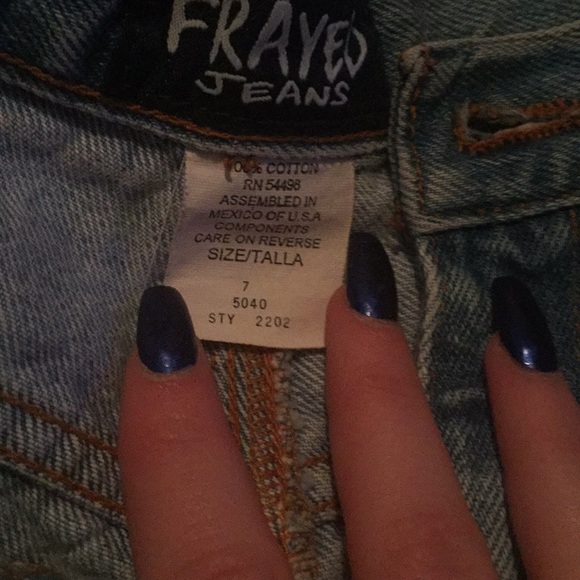 Mom style shorts size 7 - Picture 3 of 4